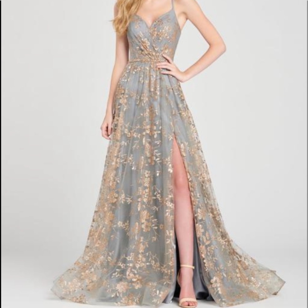 Grey Prom Dress!!